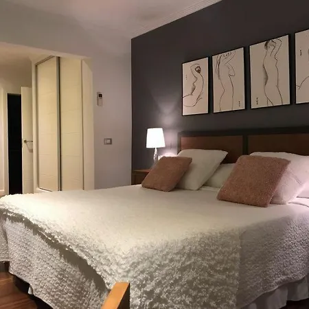 Playa Blanca Sleeps 6 Pool Air Con Wifi Ferienhaus *